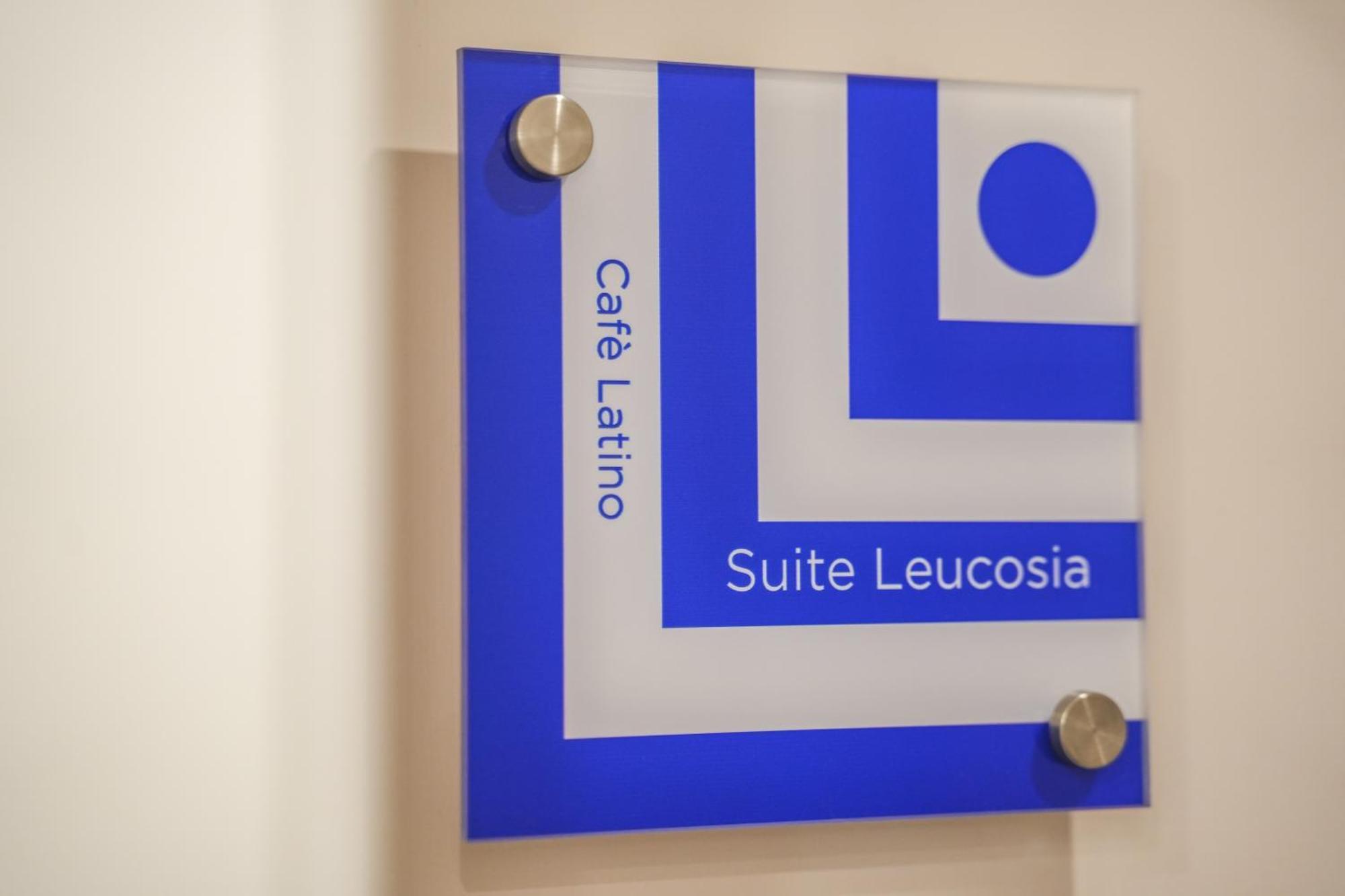 Cafe Latino Suites Sorrento Eksteriør bilde