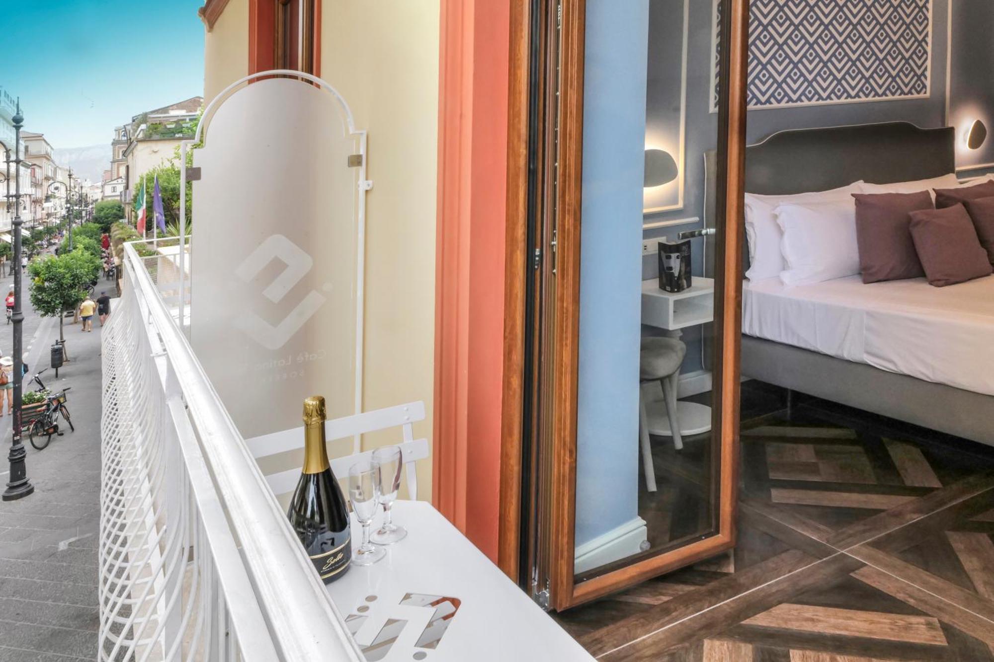 Cafe Latino Suites Sorrento Eksteriør bilde