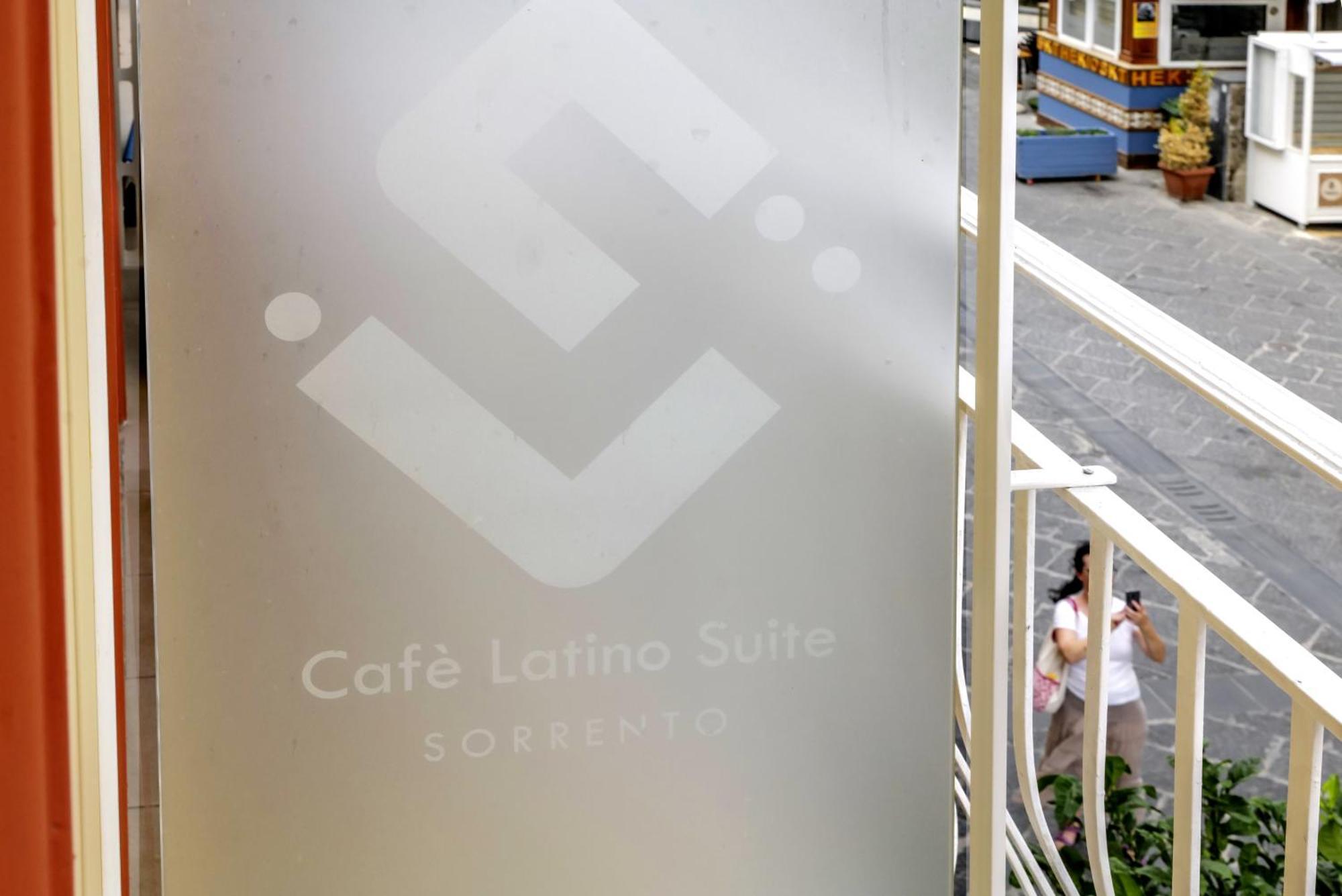 Cafe Latino Suites Sorrento Eksteriør bilde