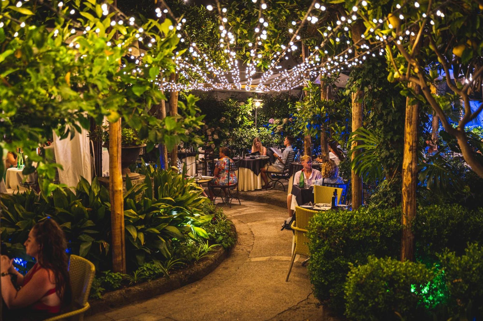 Cafe Latino Suites Sorrento Eksteriør bilde